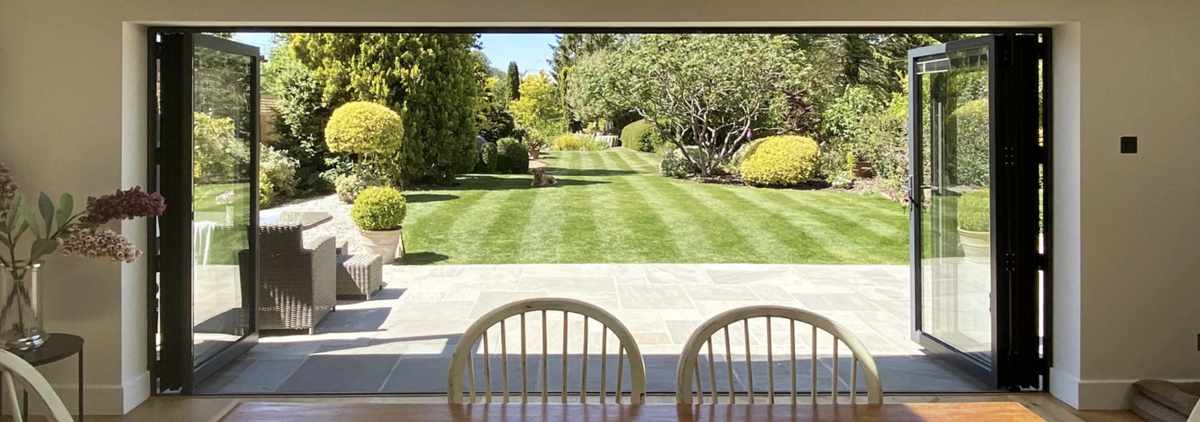 Nexo Aluminium Bifold Door — 5 Panel