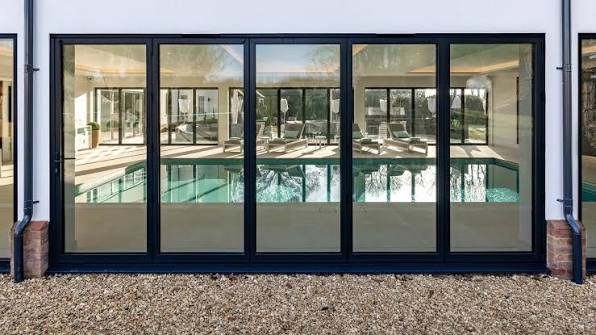 Nexo Aluminium Bifold Door — 5 Panel